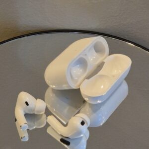 FOR SALE: Original Airpods Pro Gen 1 (2nd Hand)